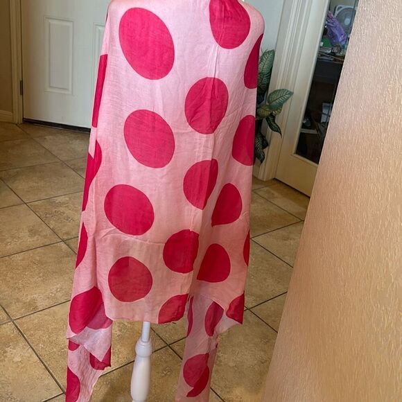 Wildfox Women's Large Dot Scarf Pink Polkadot Lightweight Fringe Edge Barbiecore - Picture 8 of 8